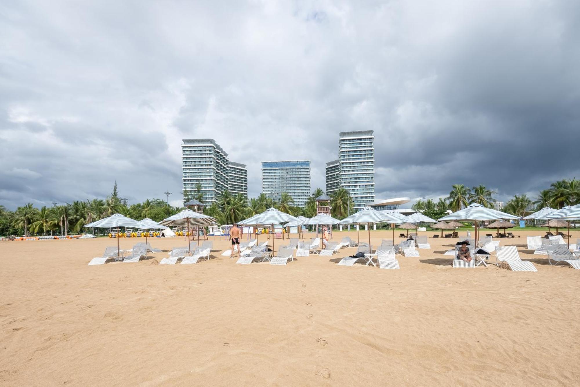 Puhai Sea View Apt By Hailan Tour At Sanya Yazhou Bay#Only 100 Meters To Beach And Sea Swimming Area Kültér fotó